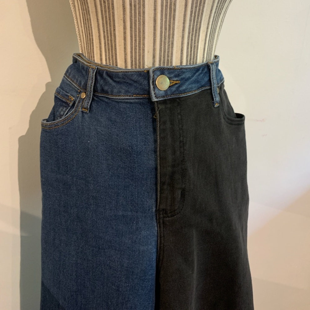 Eloquii plus size 16 black & jean split wide leg jeans.